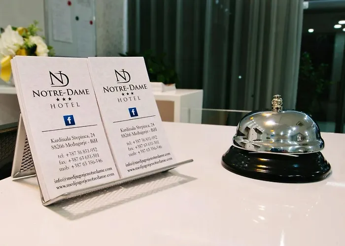 Notre Dame Szálloda