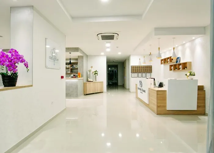 Notre Dame Szálloda 3*